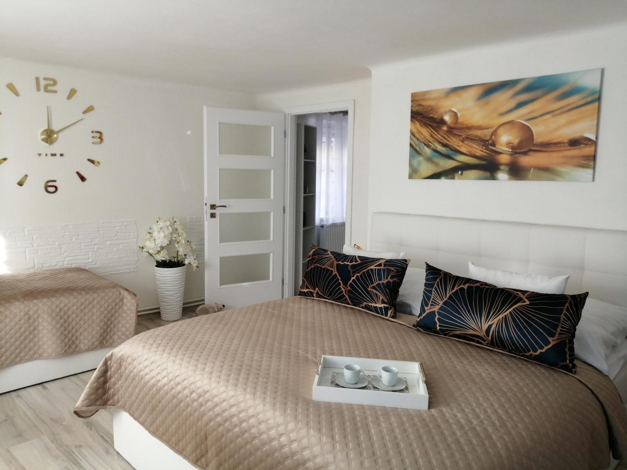 Apartman Deluxe 헤프 외부 사진